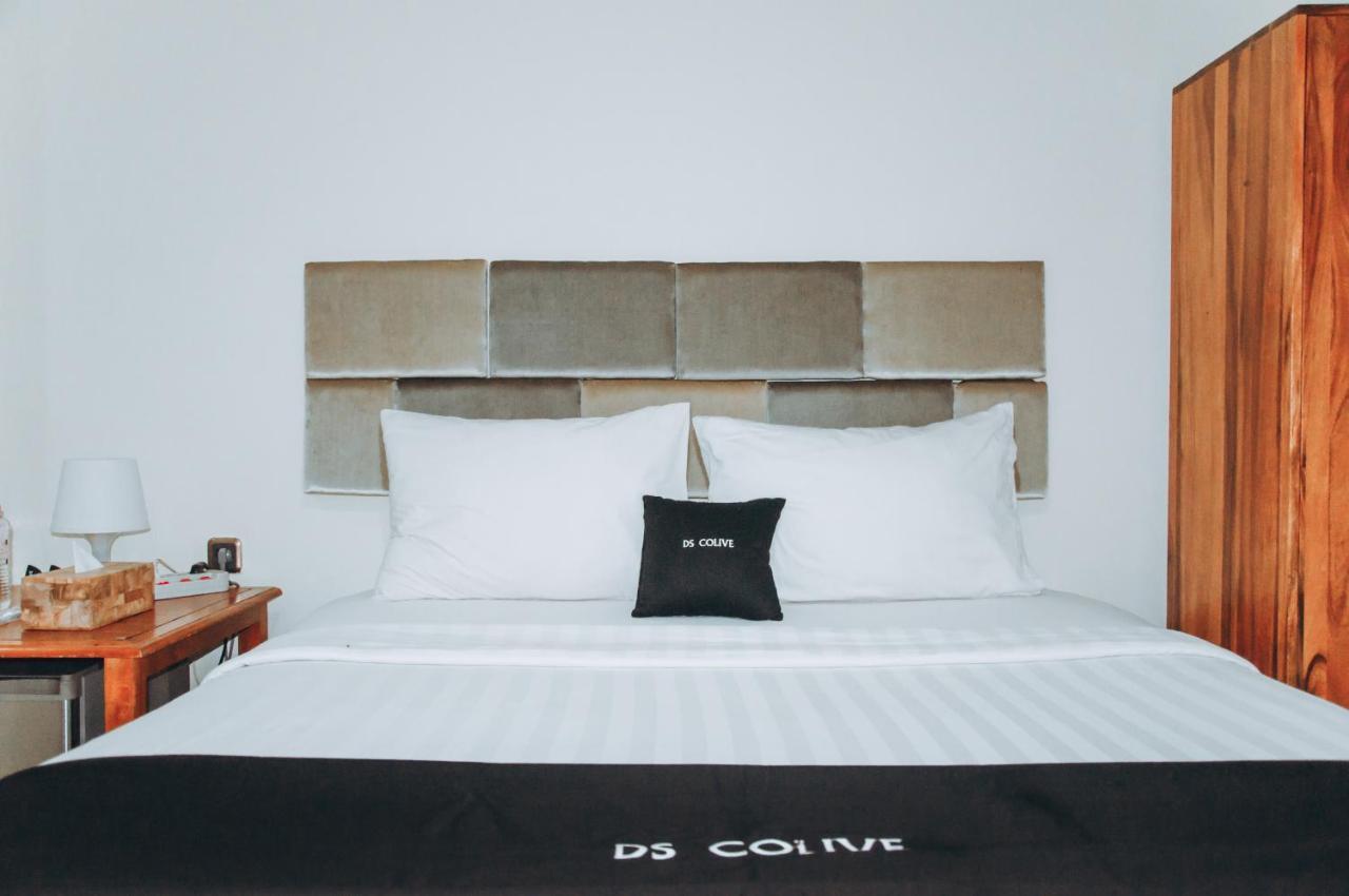 Ds Colive Marina Airport Hotell Semarang Exteriör bild